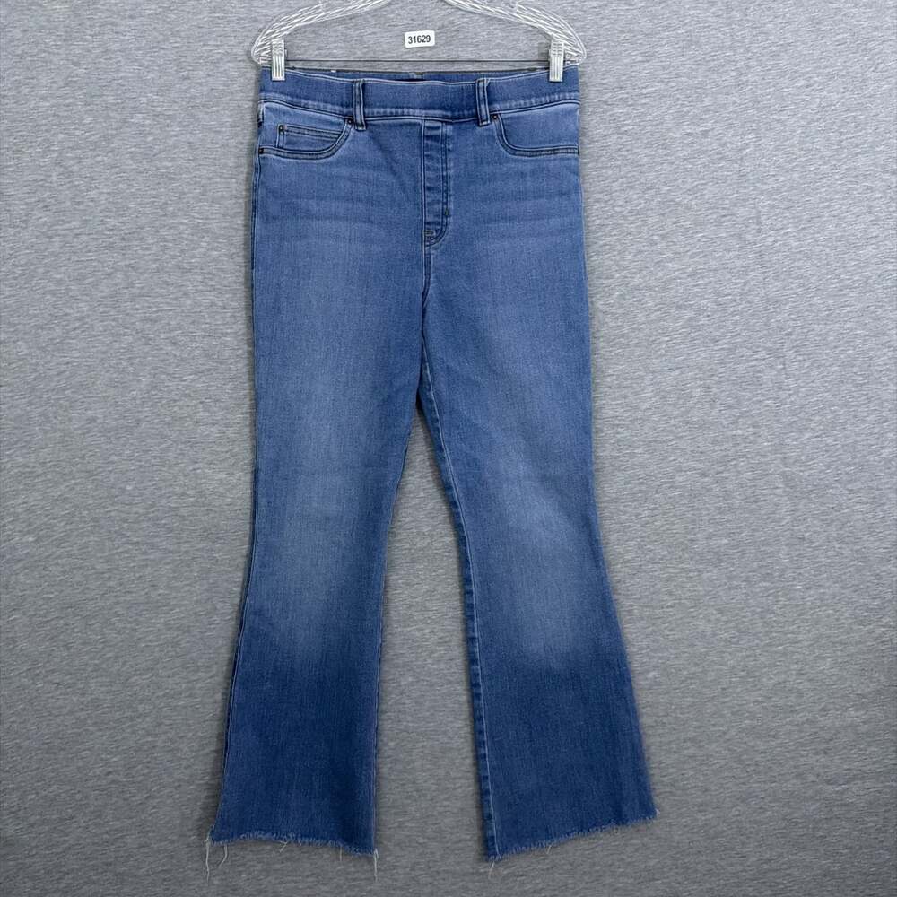 Spanx Women’s Size Large Tall Blue Stretch Denim Pull On EveryWear Flare Jeans